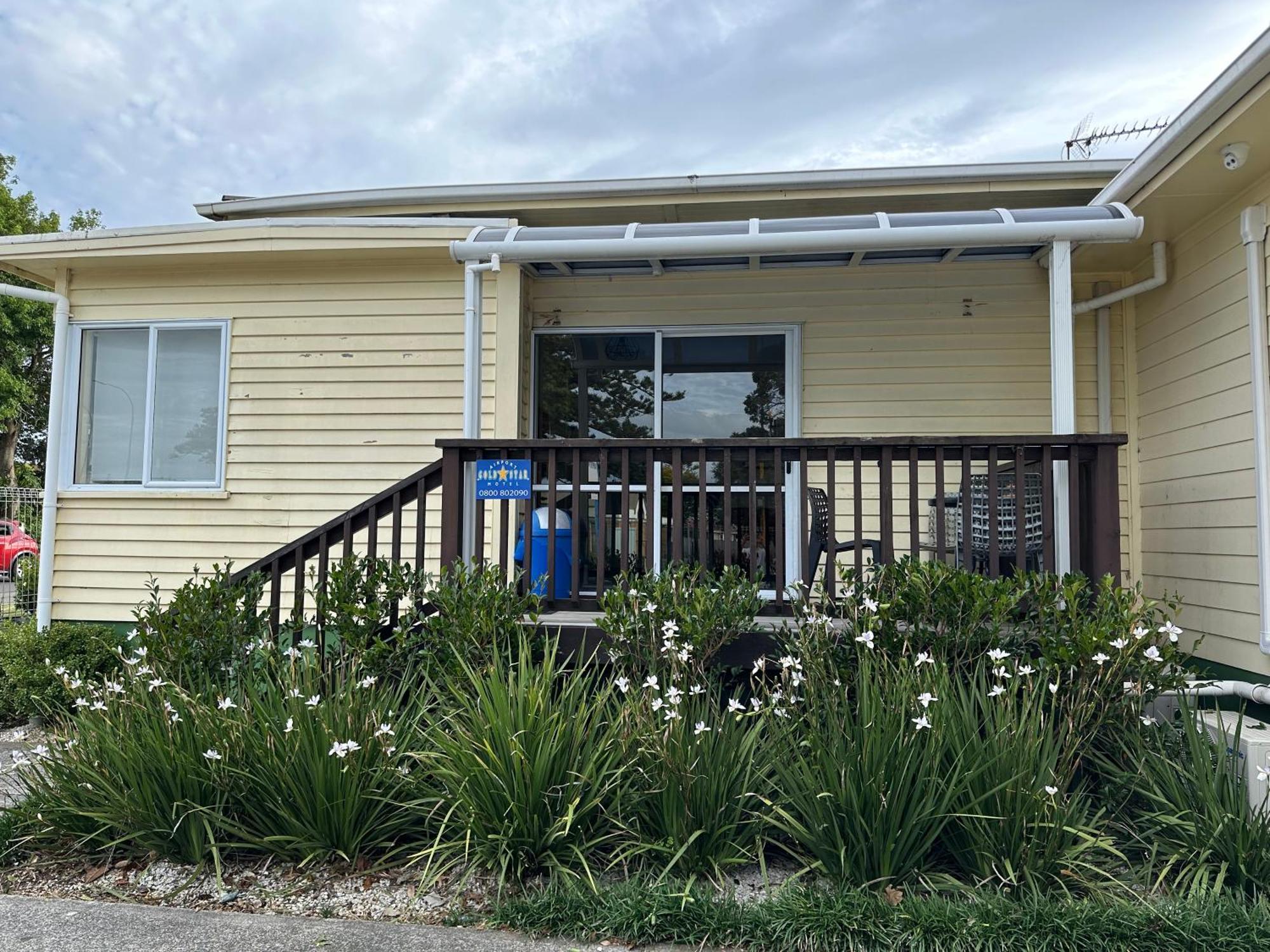 Airport Westney Lodge Auckland Exterior photo